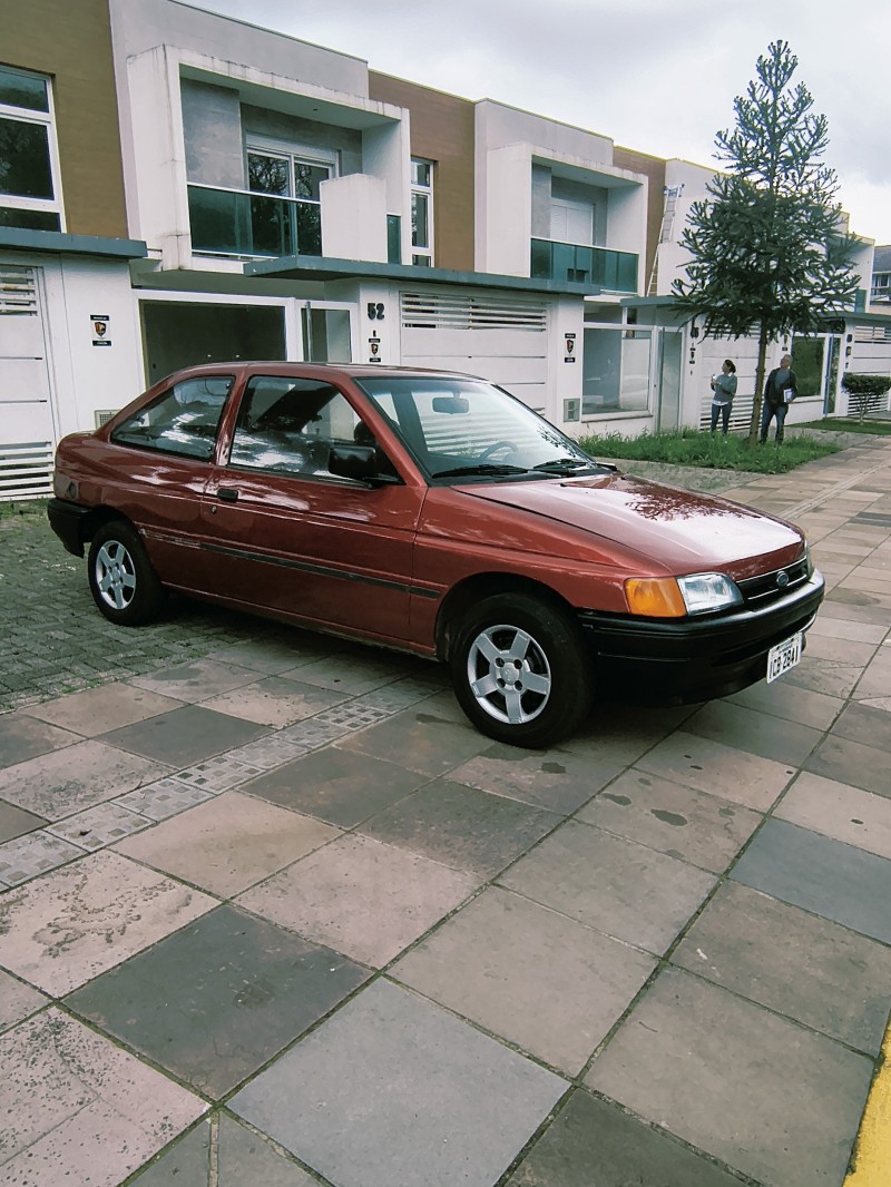 escort 1.6 gl 8v gasolina 2p manual 1993 farroupilha