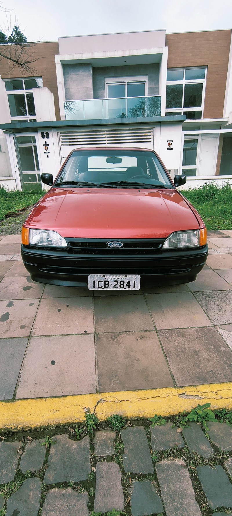 ESCORT 1.6 GL 8V GASOLINA 2P MANUAL - 1993 - FARROUPILHA