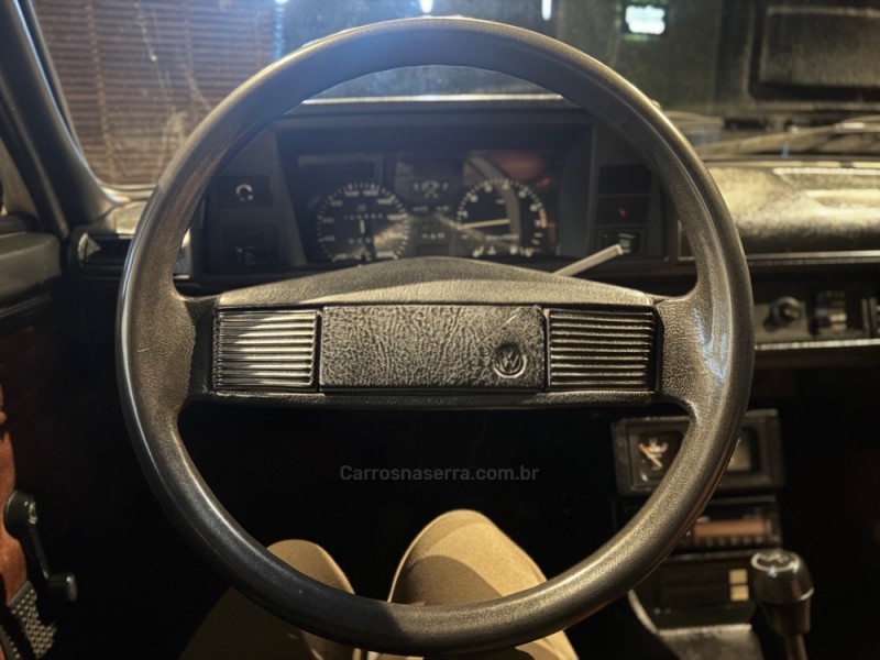 PASSAT 1.6 LSE 8V GASOLINA 4P MANUAL - 1986 - FARROUPILHA