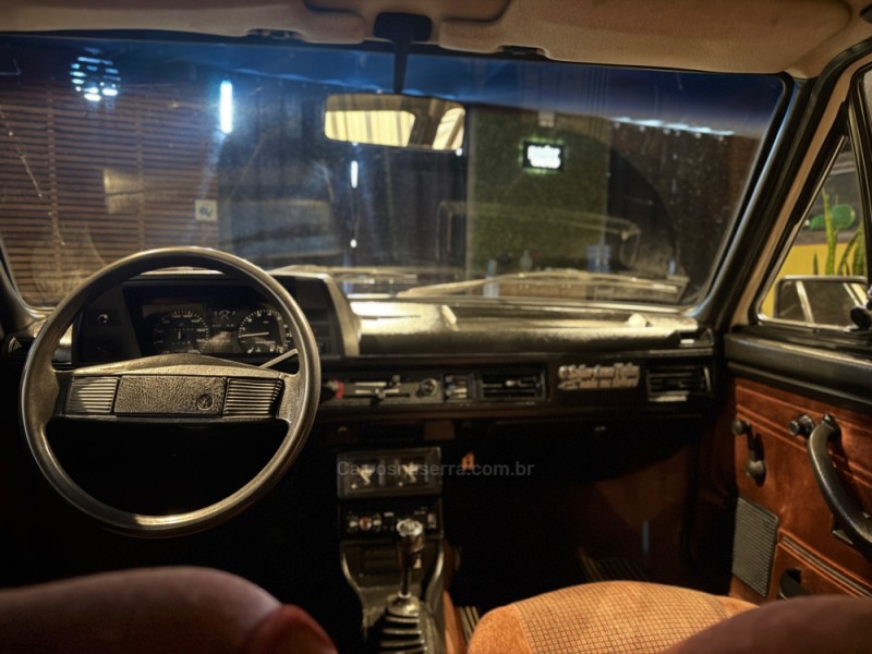 PASSAT 1.6 LSE 8V GASOLINA 4P MANUAL - 1986 - FARROUPILHA