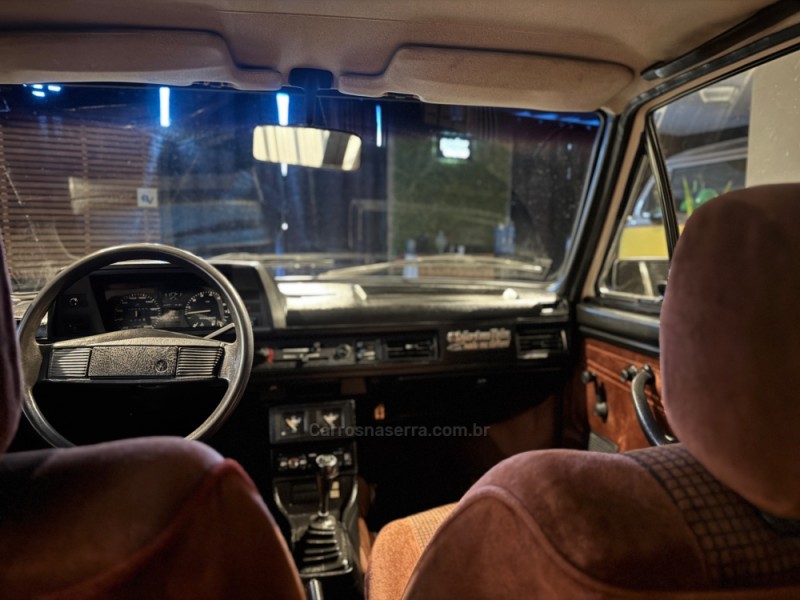 PASSAT 1.6 LSE 8V GASOLINA 4P MANUAL - 1986 - FARROUPILHA