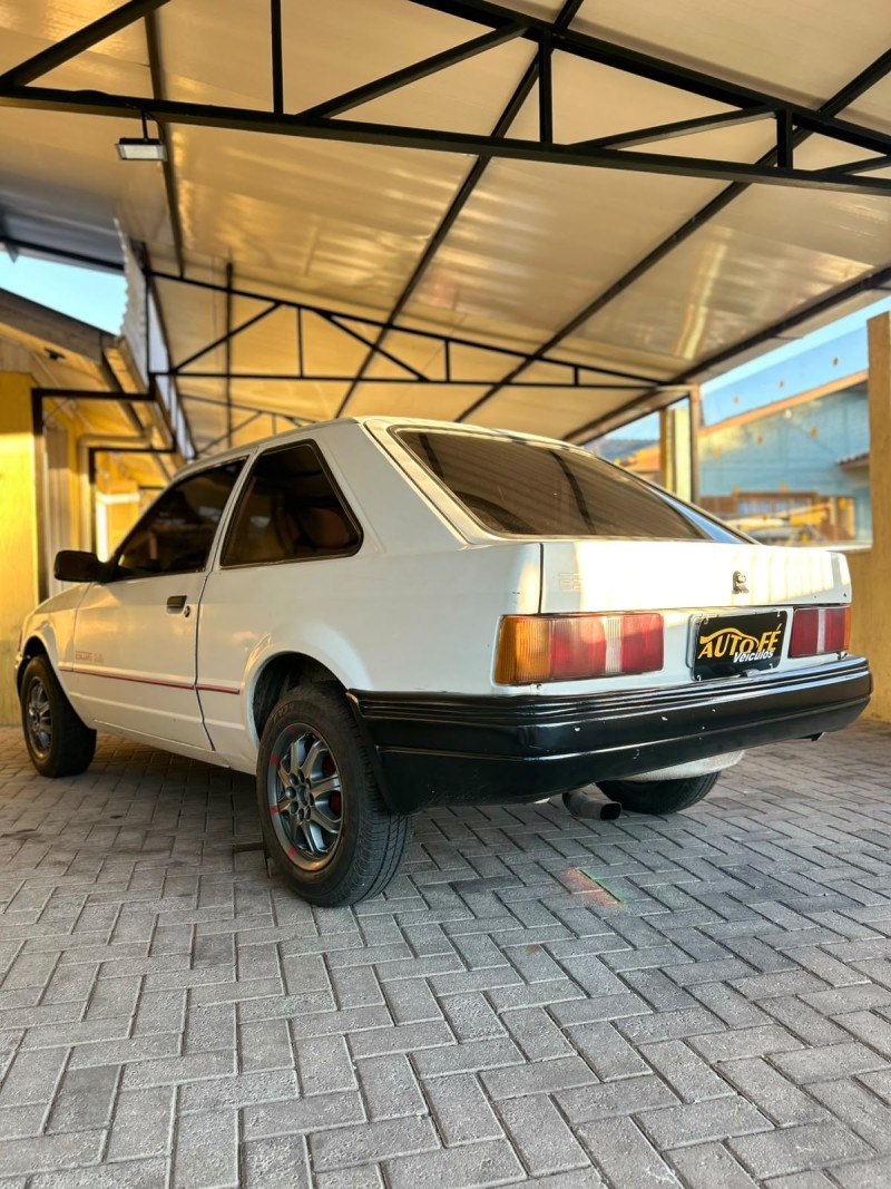 ESCORT 1.0 HOBBY 8V GASOLINA 2P MANUAL - 1994 - CANELA