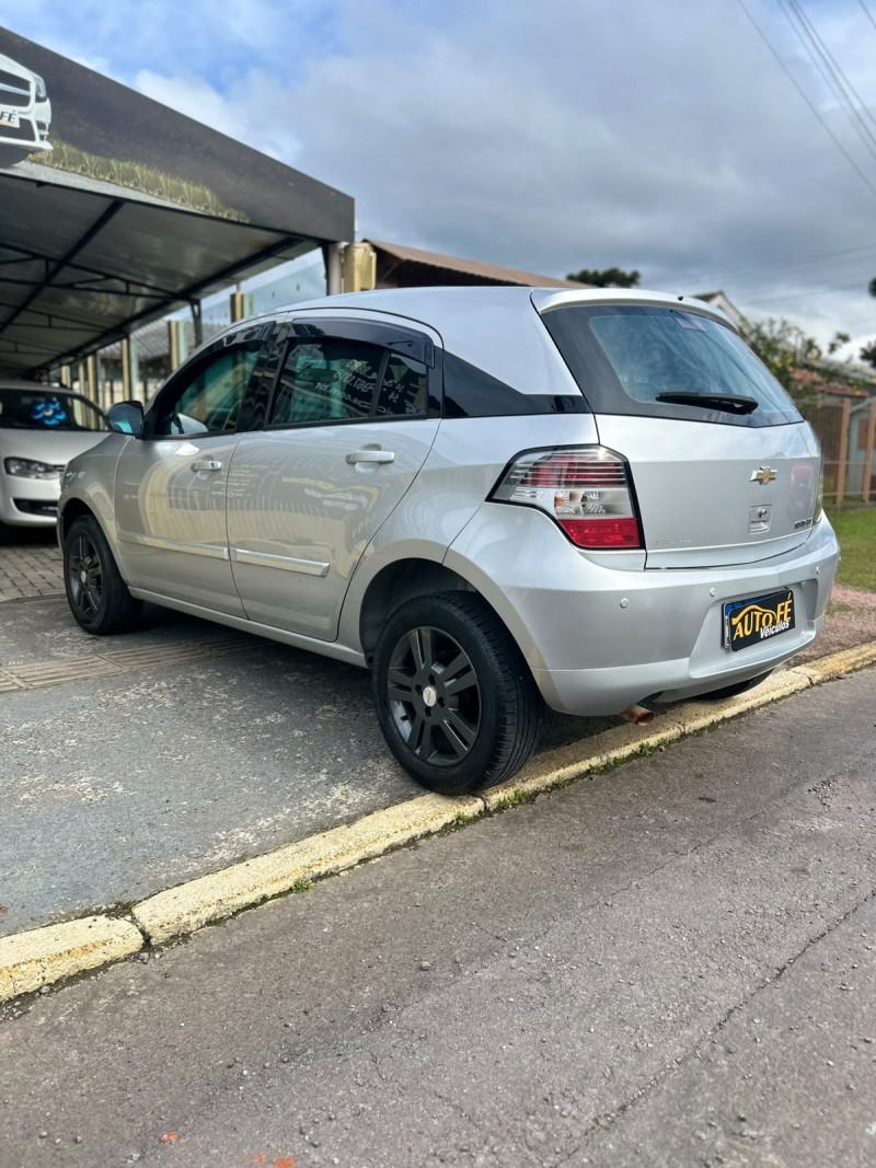 AGILE 1.4 MPFI LTZ 8V FLEX 4P AUTOMATIZADO - 2013 - CANELA