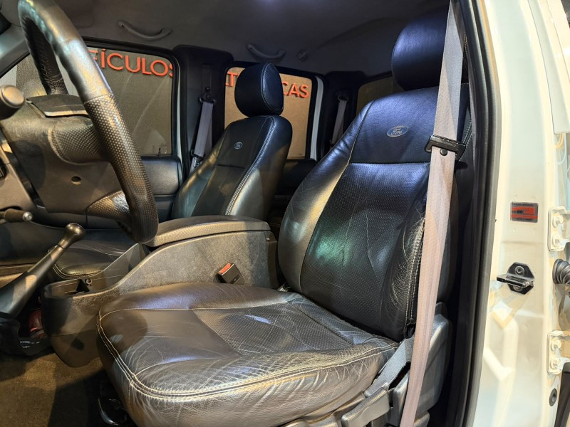 RANGER 3.0 XLT 4X4 CD 16V TURBO ELETRONIC DIESEL 4P MANUAL - 2012 - ANTôNIO PRADO
