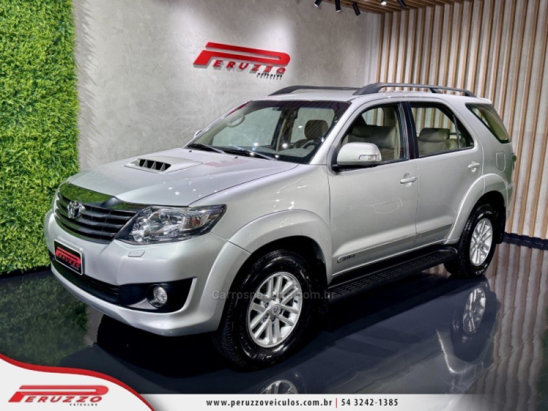 hilux sw4 3.0 srv 4x4 16v turbo intercooler diesel 4p automatico 2013 nova prata