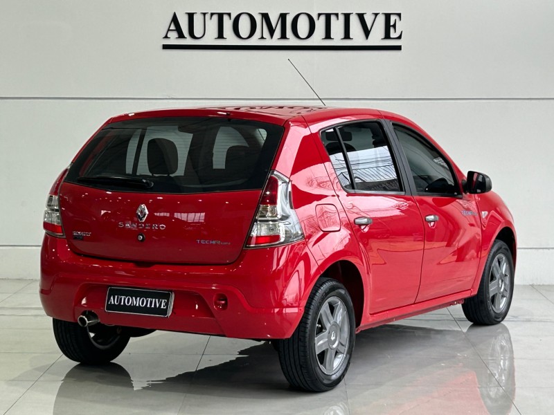 SANDERO 1.0 TECH RUN 16V FLEX 4P MANUAL - 2014 - CAXIAS DO SUL