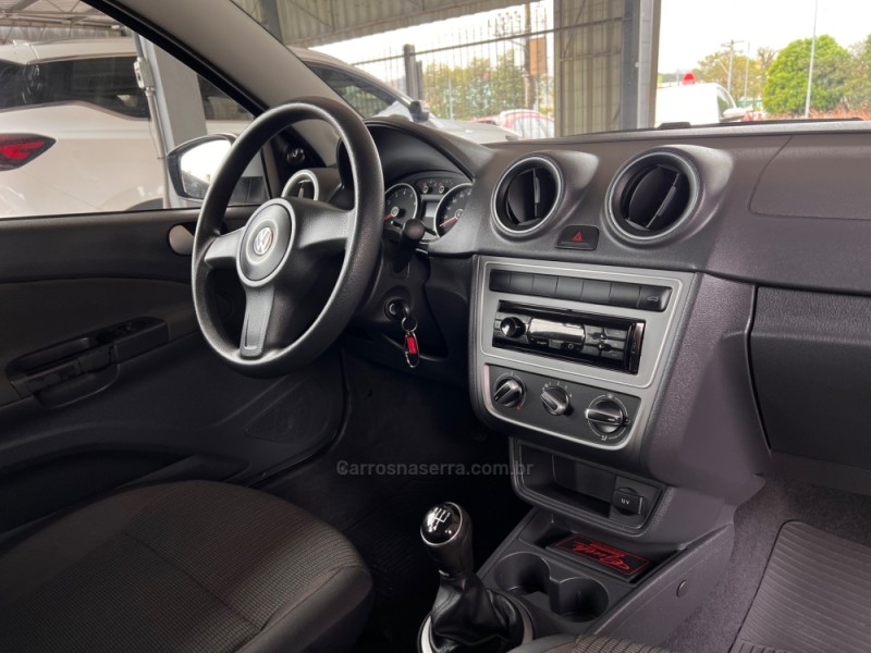 GOL 1.0 MI CITY 8V FLEX 4P MANUAL - 2014 - BOM PRINCíPIO