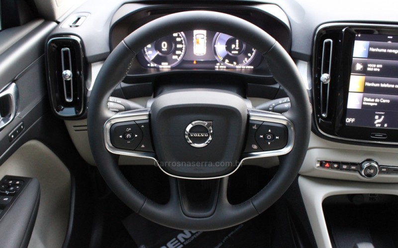 XC 40 1.5 T5 GASOLINA RECHARGE INSCRIPTION EXPRESSION 4P AUTOMÁTICO - 2021 - CAXIAS DO SUL