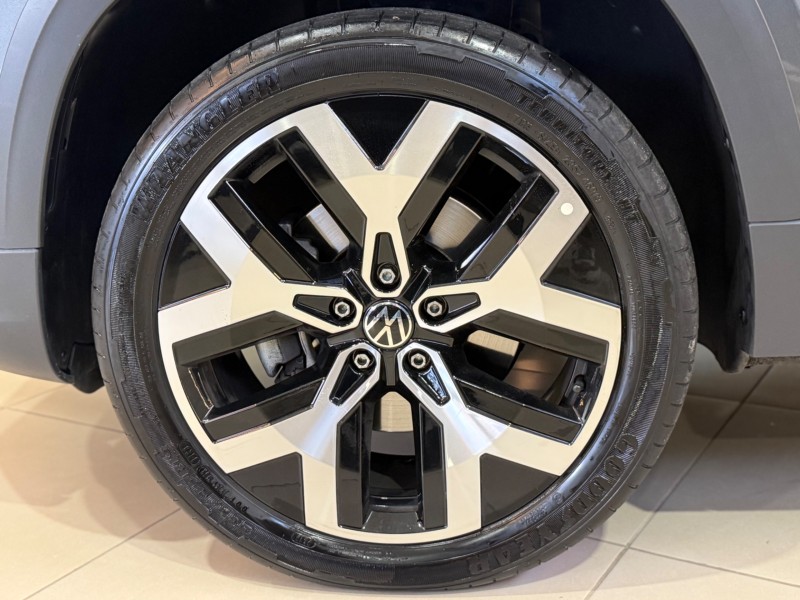 TAOS 1.4 16V HIGHLINE TSI FLEX 4P AUTOMÁTICO - 2023 - CARLOS BARBOSA