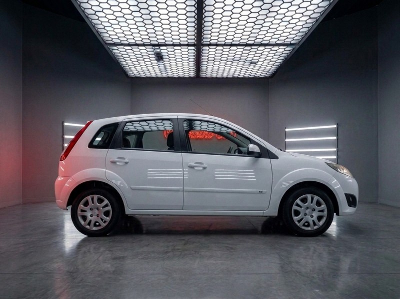 FIESTA 1.6 ROCAM SE 8V FLEX 4P MANUAL - 2014 - CAXIAS DO SUL