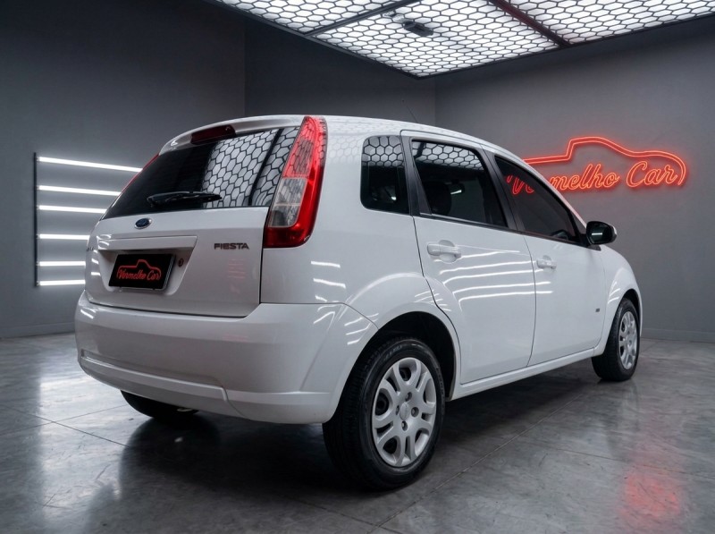 FIESTA 1.6 ROCAM SE 8V FLEX 4P MANUAL - 2014 - CAXIAS DO SUL