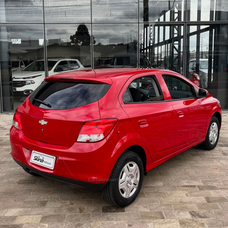 ONIX 1.0 MPFI LT 8V FLEX 4P MANUAL - 2013 - VACARIA