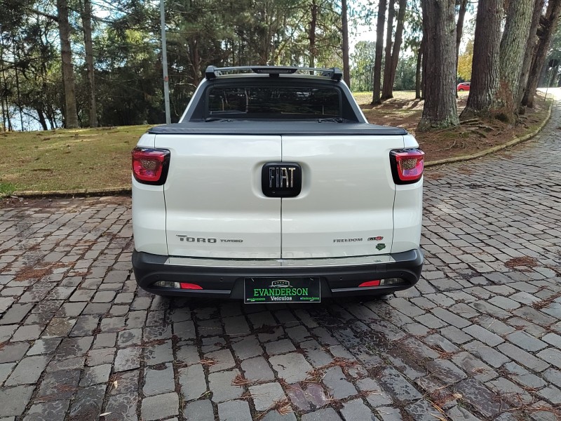 TORO 2.0 16V TURBO DIESEL FREEDOM 4WD AT9 AUTOMÁTICO - 2020 - CAXIAS DO SUL
