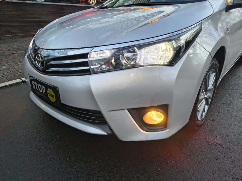 COROLLA 2.0 XEI 16V FLEX 4P AUTOMÁTICO - 2016 - DOIS IRMãOS