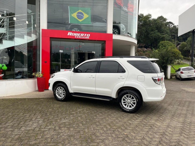 HILUX SW4 2.7 SR 4X2 16V FLEX 4P MANUAL - 2014 - BENTO GONçALVES