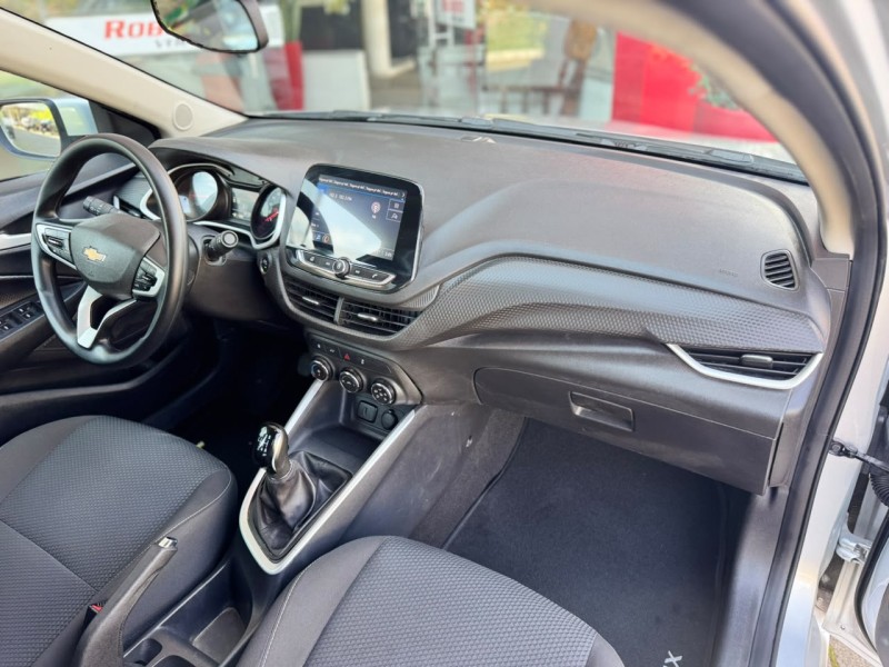 ONIX 1.0 LT 12V FLEX 4P MANUAL - 2023 - BENTO GONçALVES