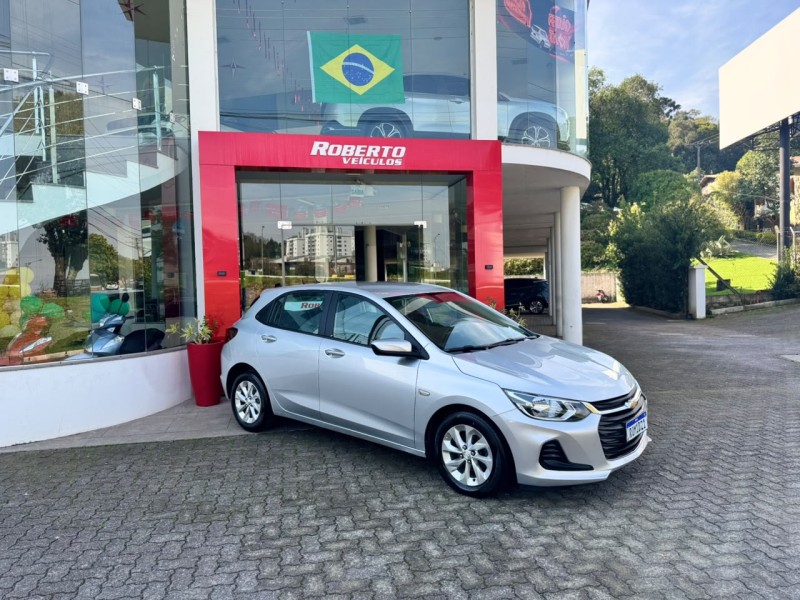 ONIX 1.0 LT 12V FLEX 4P MANUAL - 2023 - BENTO GONçALVES