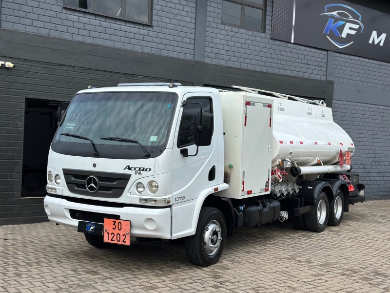 accelo 1316 6x2 2022 novo hamburgo