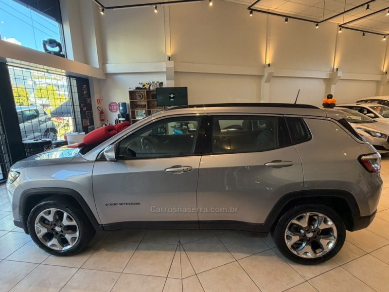 COMPASS 2.0 16V FLEX LONGITUDE AUTOMÁTICO - 2019 - CAXIAS DO SUL