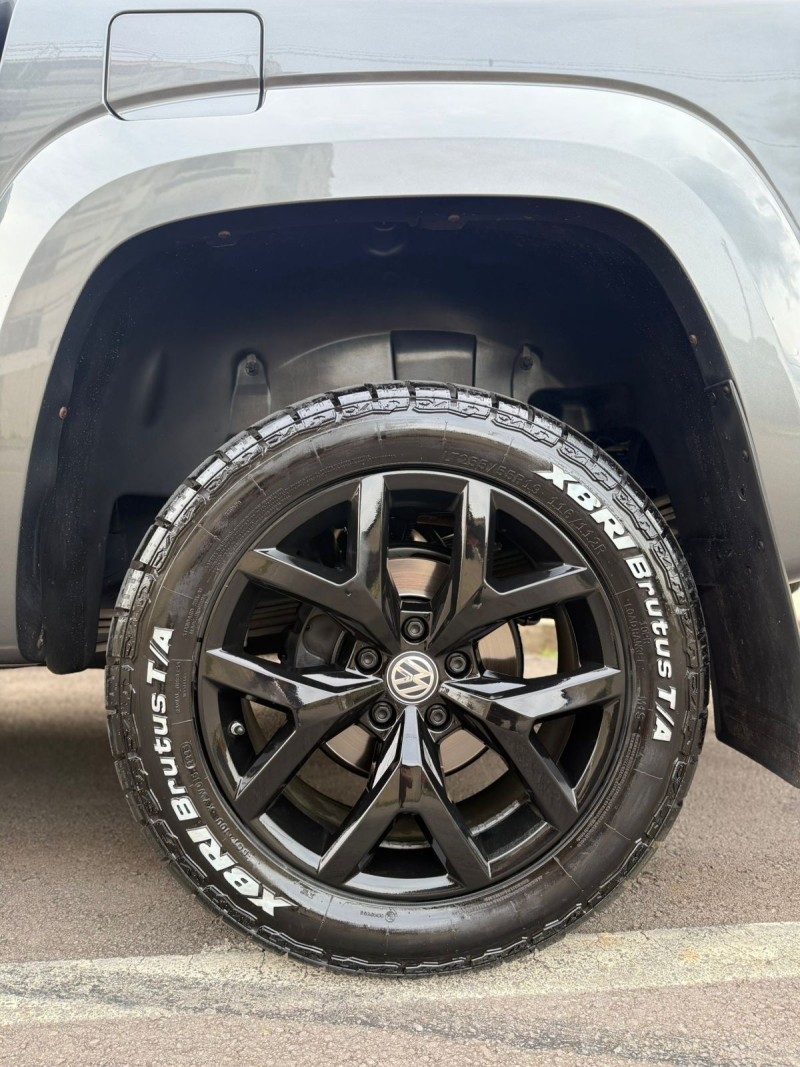 AMAROK 3.0 V6 TDI HIGHLINE CD DIESEL 4MOTION AUTOMÁTICO - 2022 - CAXIAS DO SUL
