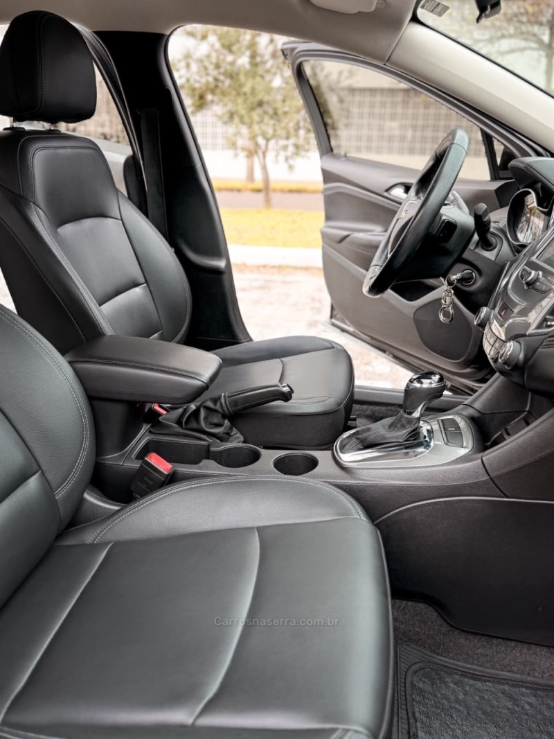 CRUZE 1.4 TURBO LT 16V FLEX 4P AUTOMÁTICO - 2018 - NOVO HAMBURGO