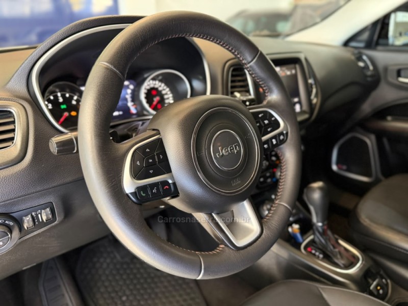 COMPASS 2.0 16V DIESEL TRAILHAWK 4X4 AUTOMÁTICO - 2018 - SãO LEOPOLDO