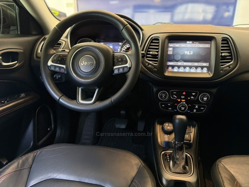 COMPASS 2.0 16V DIESEL TRAILHAWK 4X4 AUTOMÁTICO - 2018 - SãO LEOPOLDO