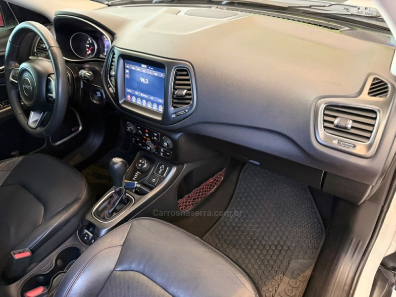 COMPASS 2.0 16V DIESEL TRAILHAWK 4X4 AUTOMÁTICO - 2018 - SãO LEOPOLDO