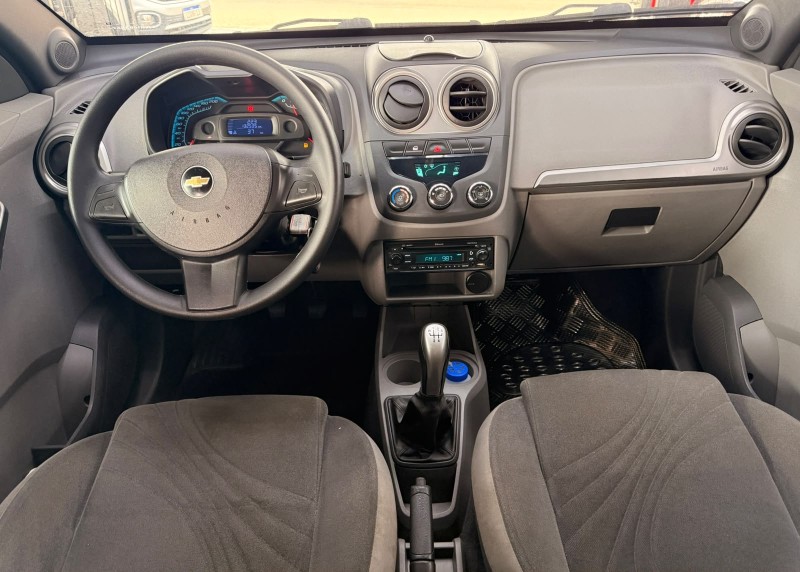 AGILE 1.4 MPFI LTZ 8V FLEX 4P MANUAL - 2010 - CANELA