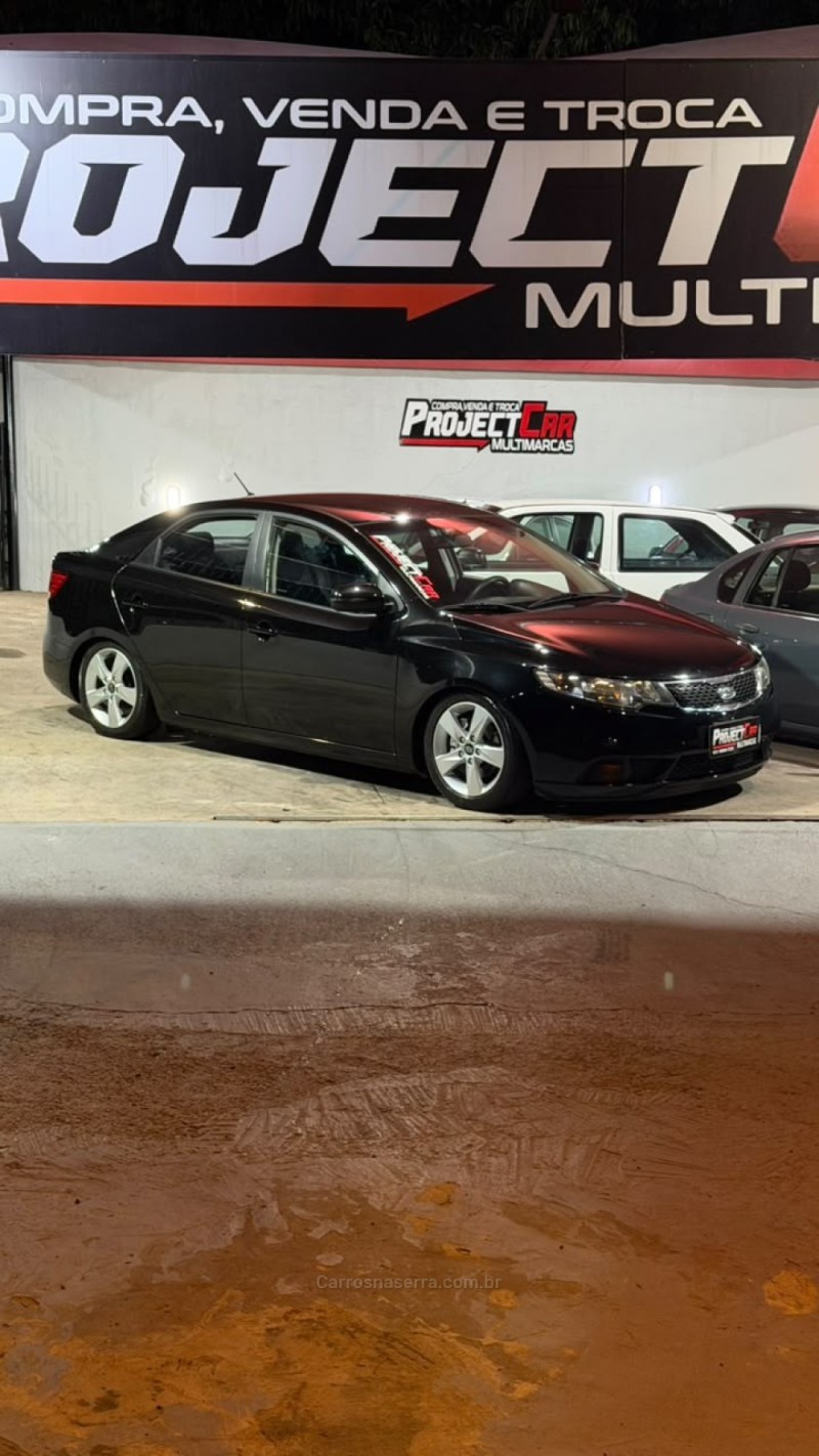 CERATO 1.6 EX3 SEDAN 16V GASOLINA 4P MANUAL - 2013 - NOVO HAMBURGO