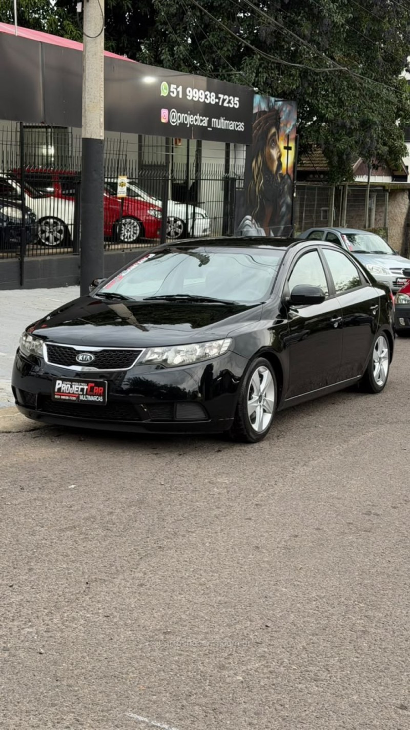 CERATO 1.6 EX3 SEDAN 16V GASOLINA 4P MANUAL - 2013 - NOVO HAMBURGO
