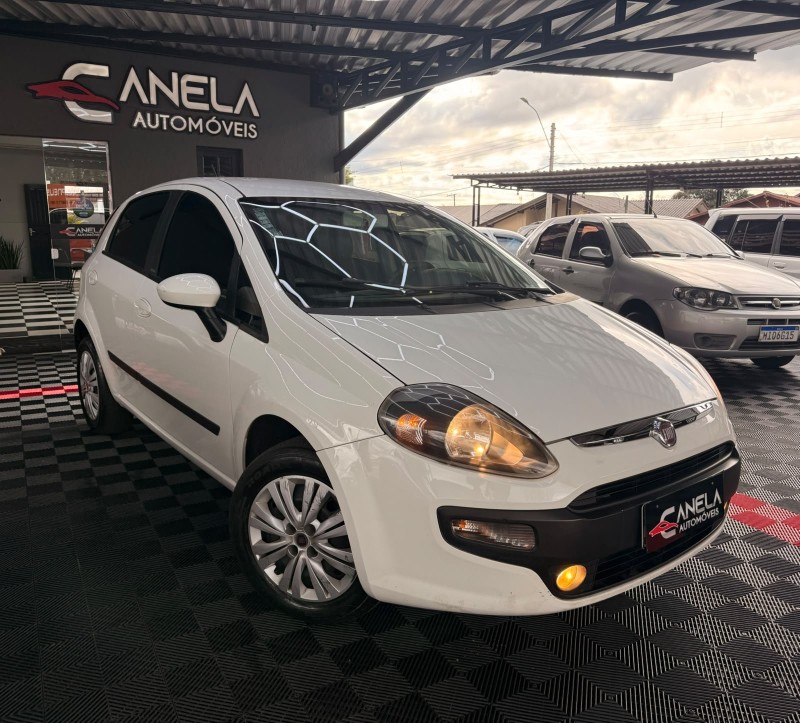 PUNTO 1.4 ATTRACTIVE 8V FLEX 4P MANUAL - 2014 - CANELA