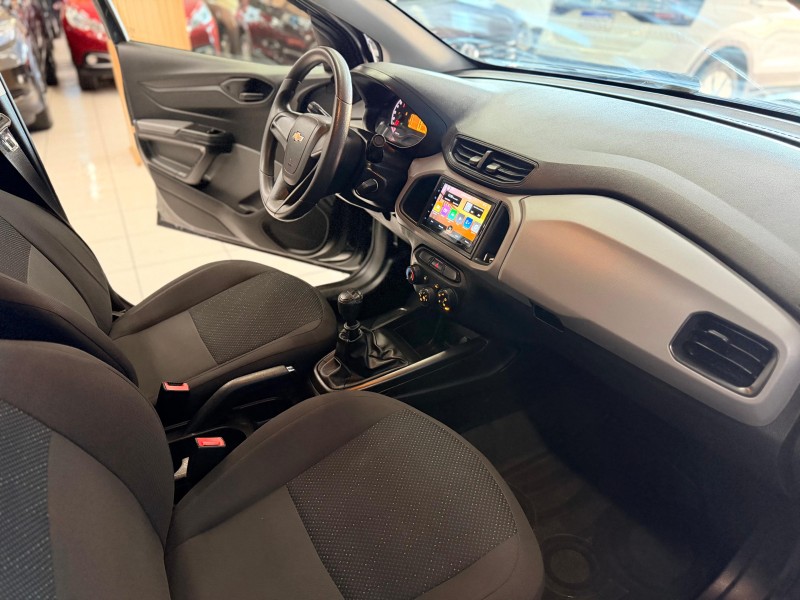 PRISMA 1.0 MPFI JOY 8V FLEX 4P MANUAL - 2017 - CAXIAS DO SUL