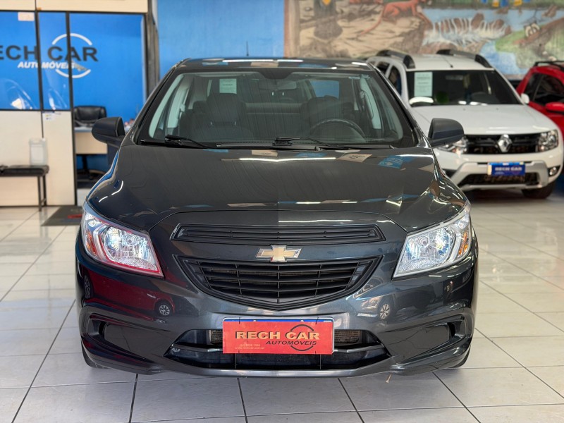 PRISMA 1.0 MPFI JOY 8V FLEX 4P MANUAL - 2017 - CAXIAS DO SUL