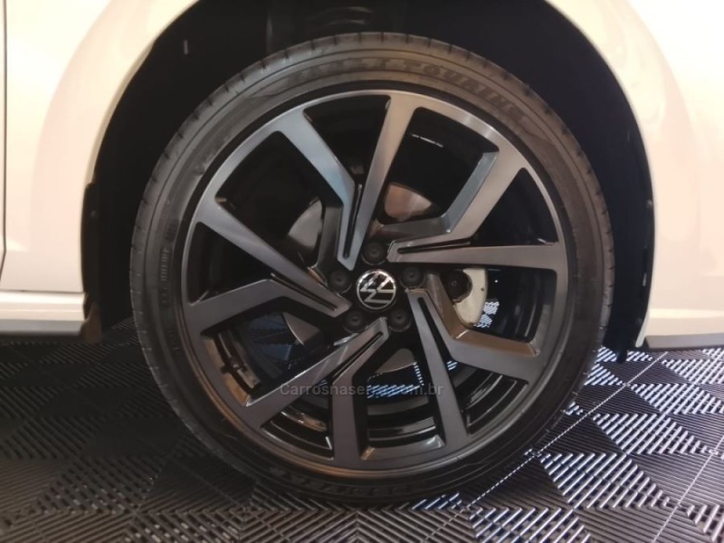 VIRTUS 1.4 250 TSI 16V EXCLUSIVE FLEX 4P AUTOMÁTICO - 2025 - NOVO HAMBURGO