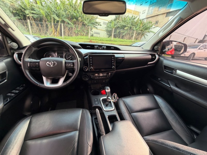 HILUX 2.8 SRV 4X4 CD 16V DIESEL 4P AUTOMÁTICO - 2022 - FELIZ