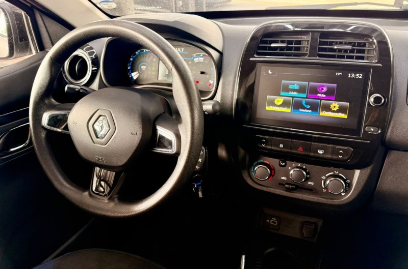 KWID 1.0 12V SCE FLEX INTENSE MANUAL - 2023 - CANELA