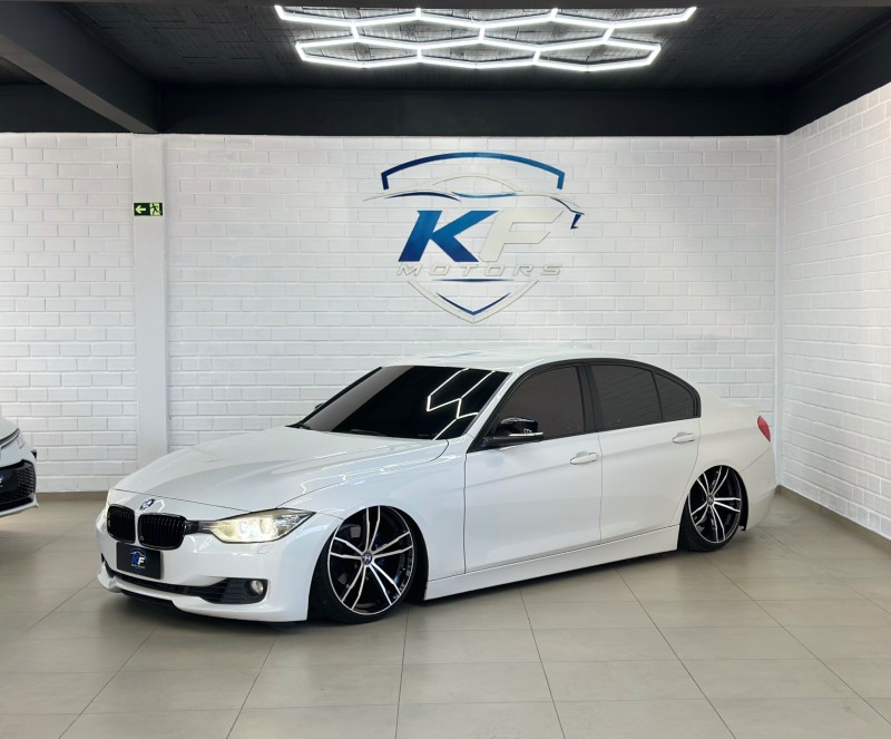 320i 2.0 16v turbo active flex 4p automatico 2014 novo hamburgo