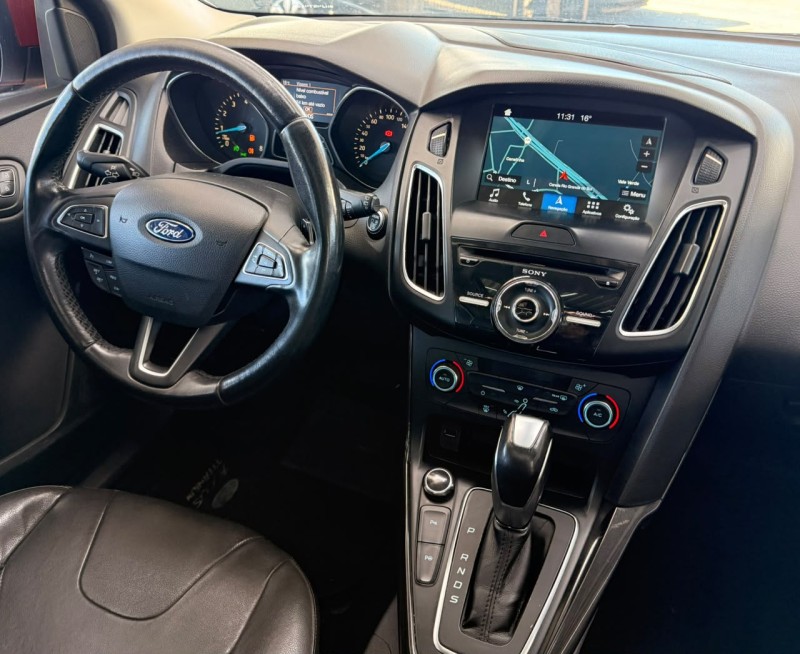 FOCUS 2.0 TITANIUM HATCH 16V FLEX 4P AUTOMÁTICO - 2017 - CANELA