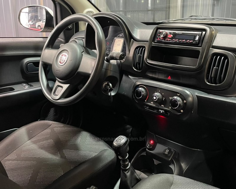 MOBI 1.0 8V EVO FLEX LIKE. MANUAL - 2018 - VACARIA