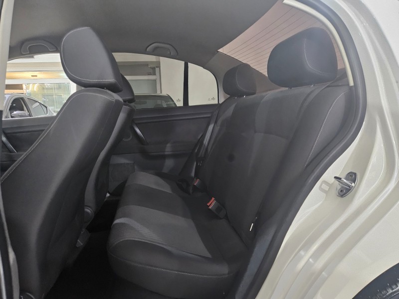 Volkswagen Polo 1.6 MI 2014 foto 9