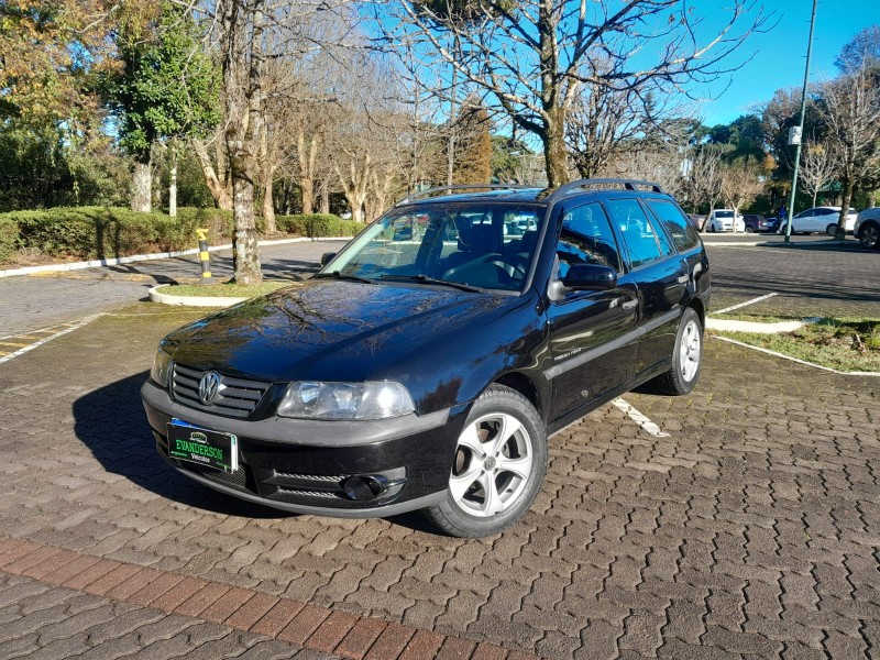 parati 1.8 mi track   field 8v flex 4p manual g.iii 2005 caxias do sul