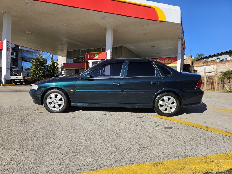 VECTRA 2.2 MPFI GLS 8V GASOLINA 4P MANUAL - 2001 - CAXIAS DO SUL