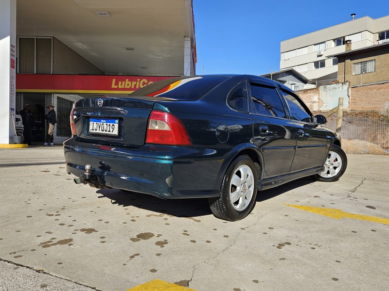 VECTRA 2.2 MPFI GLS 8V GASOLINA 4P MANUAL - 2001 - CAXIAS DO SUL