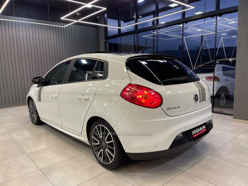 BRAVO 1.8 SPORTING 16V FLEX 4P MANUAL - 2013 - DOIS IRMãOS