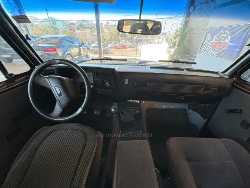D20 4.0 CUSTOM S CD 8V DIESEL 2P MANUAL - 1993 - CAXIAS DO SUL