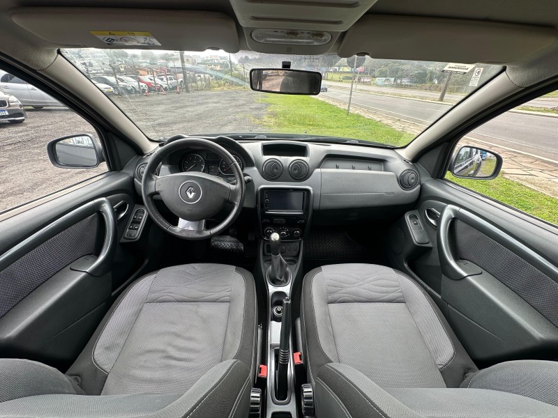 DUSTER 1.6 DYNAMIQUE 4X2 16V FLEX 4P MANUAL - 2012 - FARROUPILHA