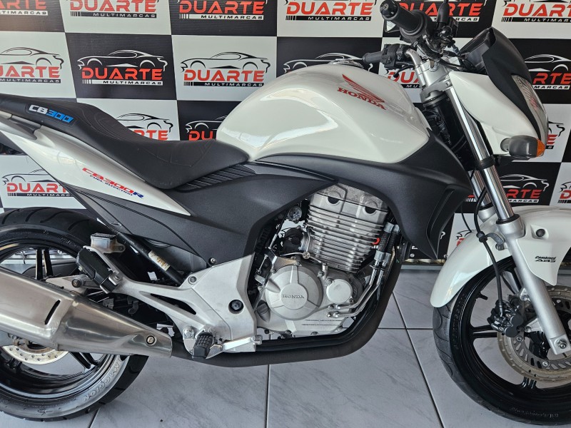 CB 300R  - 2012 - CAXIAS DO SUL