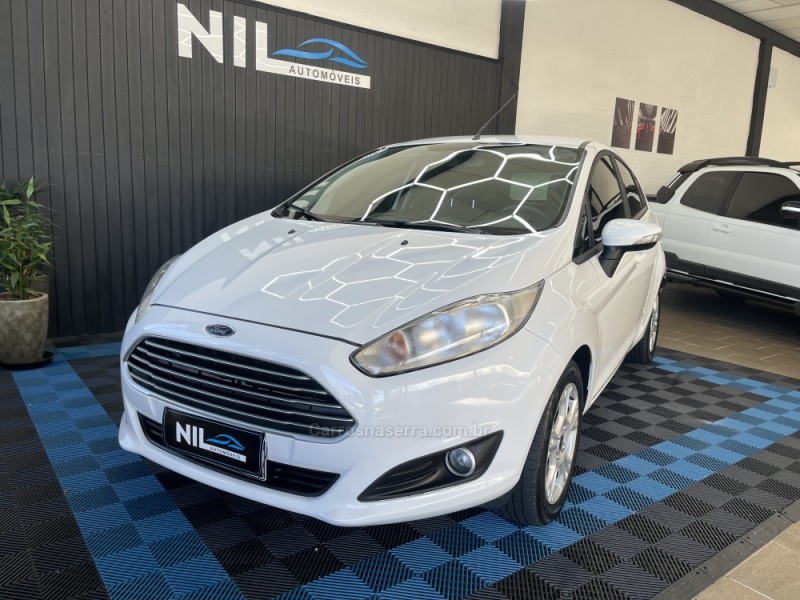 fiesta 1.6 se hatch 16v flex 4p automatico 2014 caxias do sul