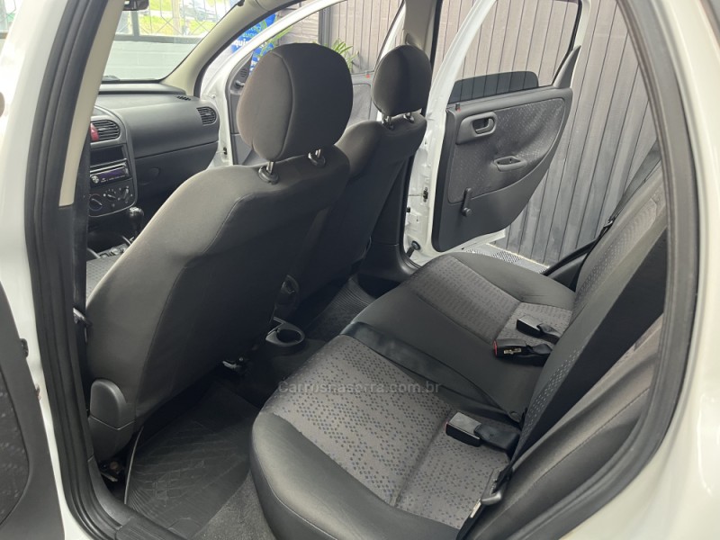 CORSA 1.4 MPFI MAXX 8V FLEX 4P MANUAL - 2012 - CAXIAS DO SUL